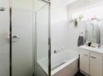 Resize 2_10_Hartwood_St_KewEast_3102_Bathroom1